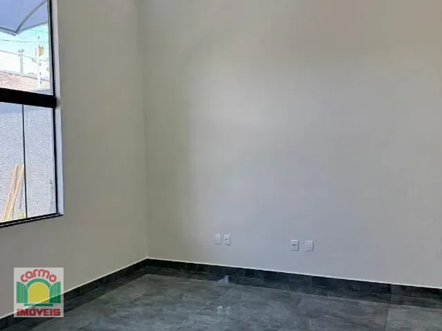 Casa com 200m² 3 quartos e 2 banheiros, à venda, no bairro Conjunto Habitacional Esperança ll em Anápolis