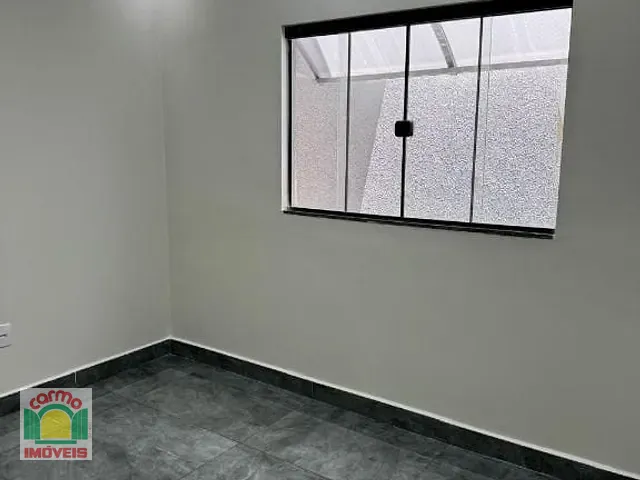 Casa com 200m² 3 quartos e 2 banheiros, à venda, no bairro Conjunto Habitacional Esperança ll em Anápolis