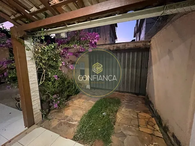 Casa 3 quartos e 3 banheiros, para alugar, no bairro Horto Florestal em Belo Horizonte