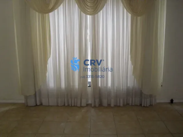 Casa com 720m² 4 quartos e 6 banheiros, à venda, no bairro Parque Residencial Alcântara em Londrina