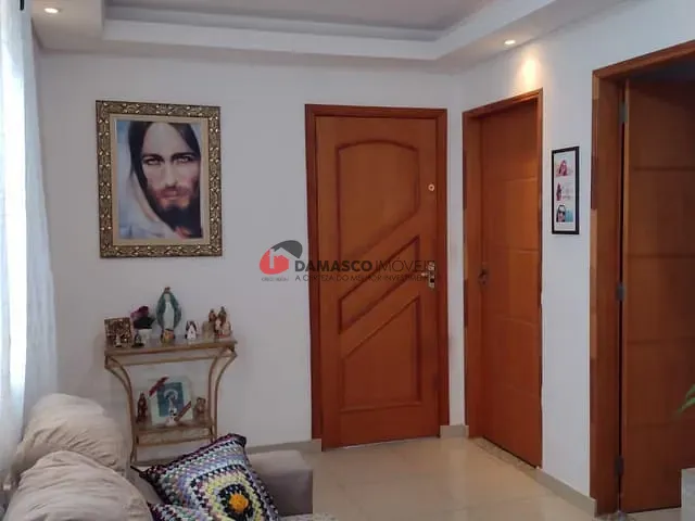 Casa com 195m² 2 quartos e 1 banheiro, à venda, no bairro Santa Paula em São Caetano do Sul