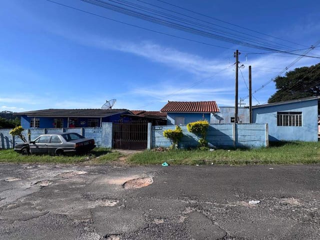 Casa 2 quartos e 1 banheiro, à venda, no bairro Jardim Santa Cecília em Jaguariaíva
