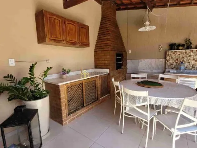 Casa com 360m² 3 quartos e 4 banheiros, à venda, no bairro Jardim Belvedere em Volta Redonda