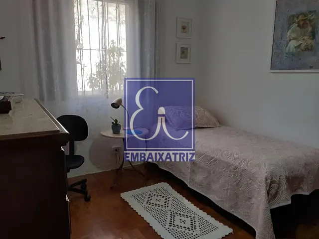 Casa com 200m² 3 quartos e 2 banheiros, à venda, no bairro Parque Industrial em São José dos Campos