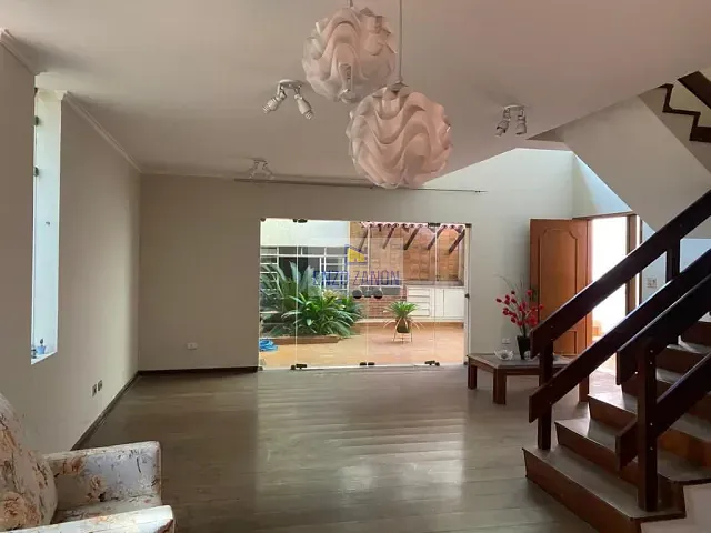 Casa com 330m² 3 quartos e 6 banheiros, à venda, no bairro Jardim do Mar em São Bernardo do Campo