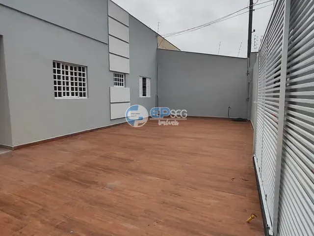 Casa com 174m² 3 quartos e 2 banheiros, à venda, no bairro Jardim Nações Unidas em Londrina
