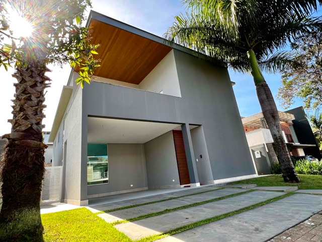 Casa com 384m² 3 quartos e 5 banheiros, à venda, no bairro Alphaville 2 em Londrina