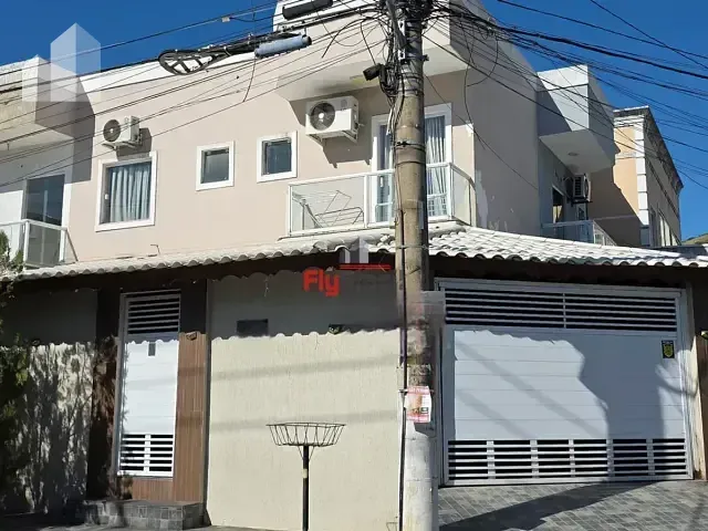 Casa com 64m² 2 quartos e 3 banheiros, à venda, no bairro Dom Rodrigo em Nova Iguaçu