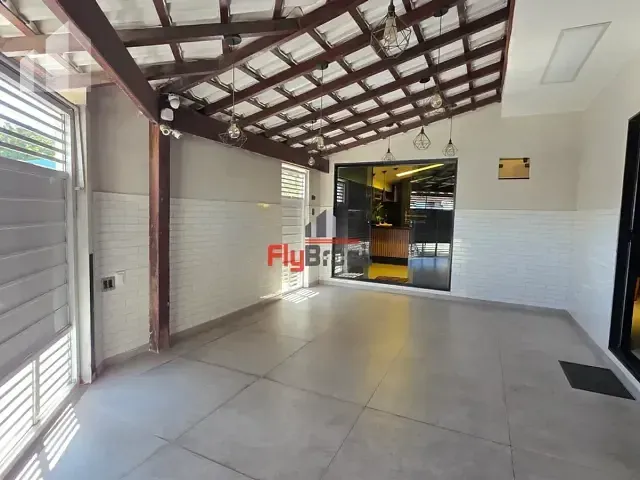 Casa com 64m² 2 quartos e 3 banheiros, à venda, no bairro Dom Rodrigo em Nova Iguaçu