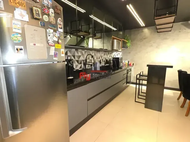 Casa com 64m² 2 quartos e 3 banheiros, à venda, no bairro Dom Rodrigo em Nova Iguaçu