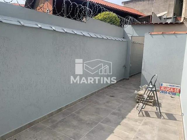 Casa 1 quarto e 1 banheiro, para alugar, no bairro Jardim Elizabeth em São Paulo