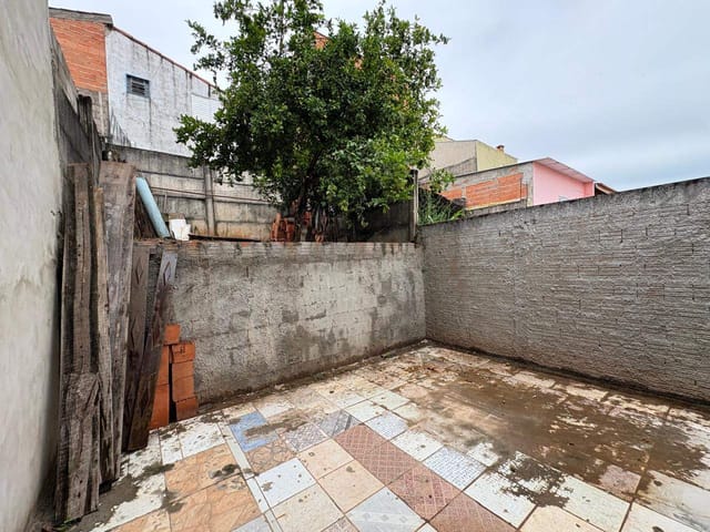 Casa com 125m² 2 quartos e 1 banheiro, à venda, no bairro Loteamento Residencial Novo Mundo em Campinas