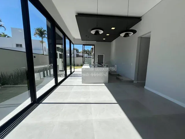 Casa com 443m² 3 quartos e 3 banheiros, à venda, no bairro Condomínio Flor D'Aldeia em Holambra