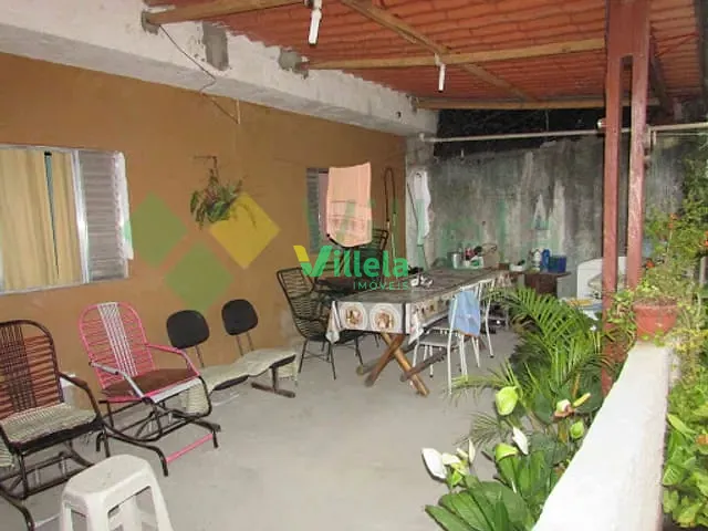 Casa 2 quartos e 2 banheiros, à venda, no bairro Jardim Mossapyra em Itaquaquecetuba