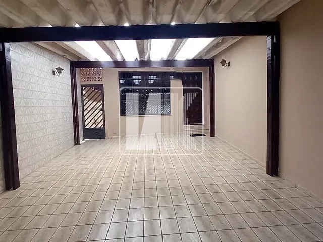 Casa com 250m² 3 quartos e 2 banheiros, à venda, no bairro Vila Aquilino em Santo André