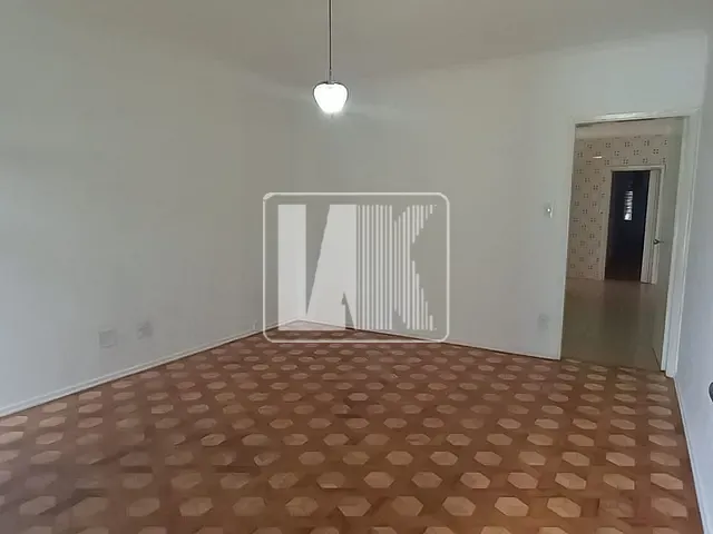 Casa com 250m² 3 quartos e 2 banheiros, à venda, no bairro Vila Aquilino em Santo André