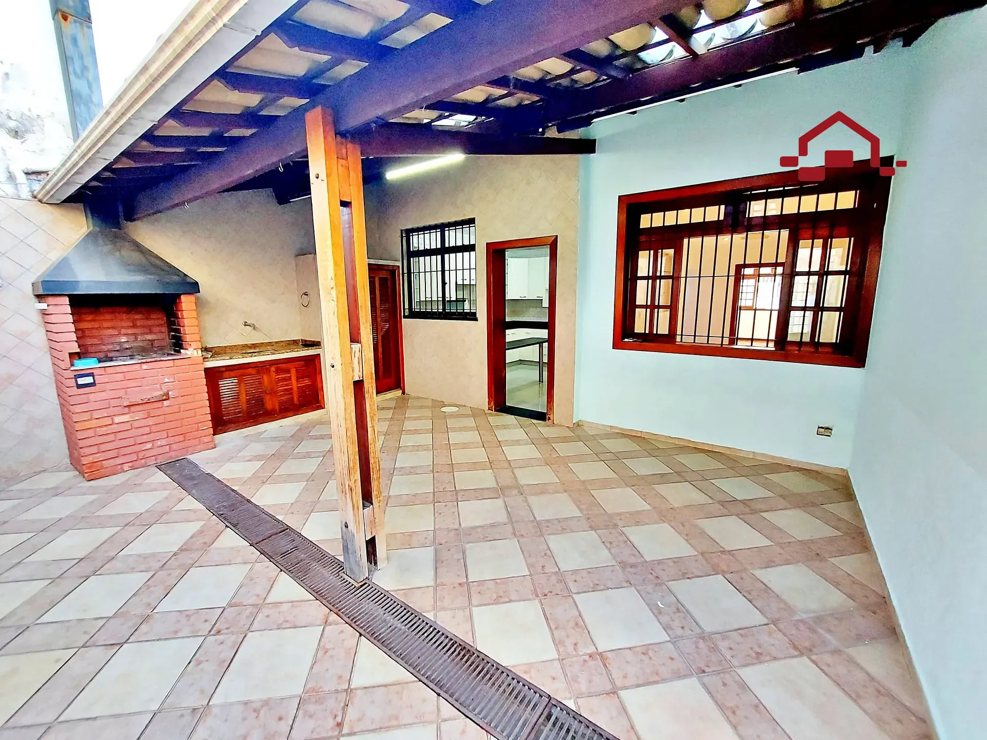 Casa, 3 quartos, 242 m² - Foto 34