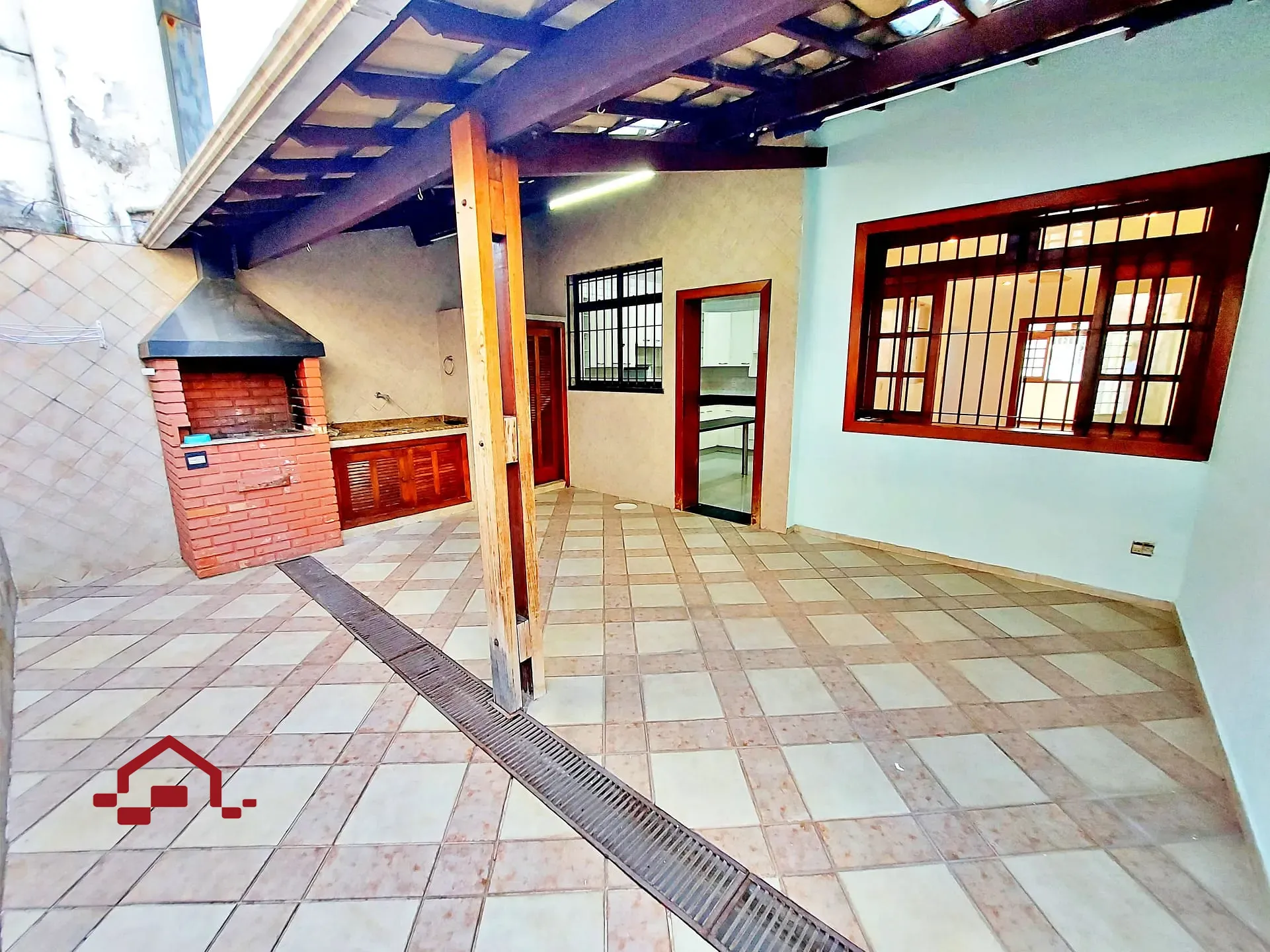 Casa, 3 quartos, 242 m² - Foto 35