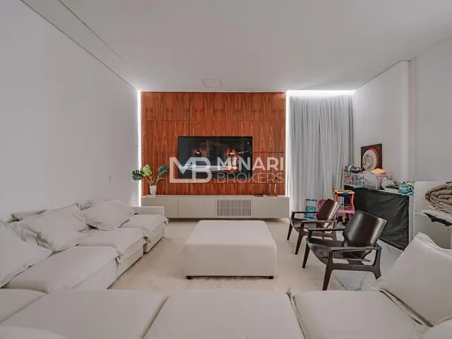 Casa 3 quartos e 4 banheiros, à venda, no bairro Alphaville em Santana de Parnaíba