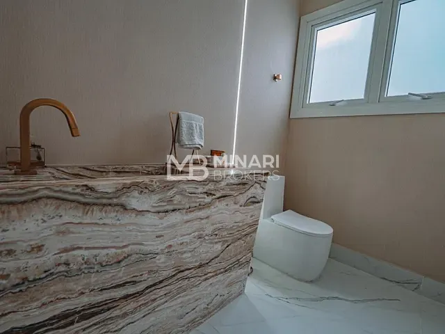 Casa 3 quartos e 4 banheiros, à venda, no bairro Alphaville em Santana de Parnaíba