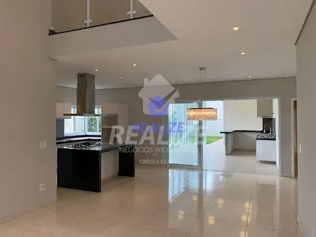 Casa com 450m² 3 quartos e 5 banheiros, à venda, no bairro Jardim Europa em Botucatu