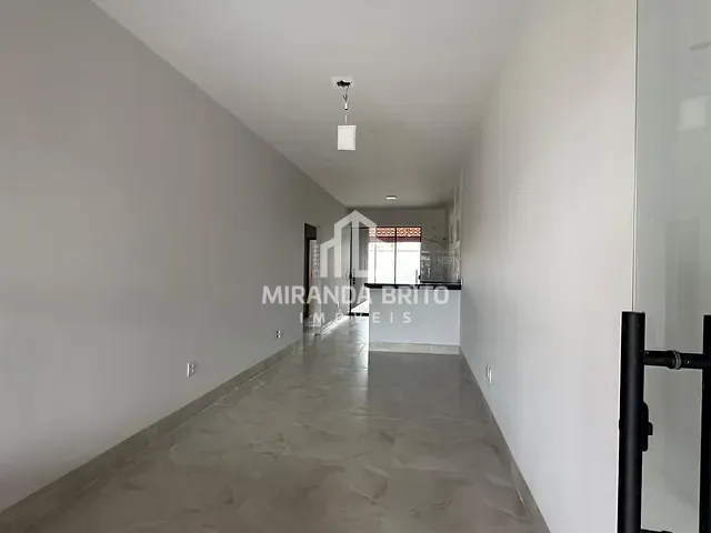 Casa com 202m² 2 quartos e 1 banheiro, à venda, no bairro Jardim Buriti Sereno em Aparecida de Goiânia