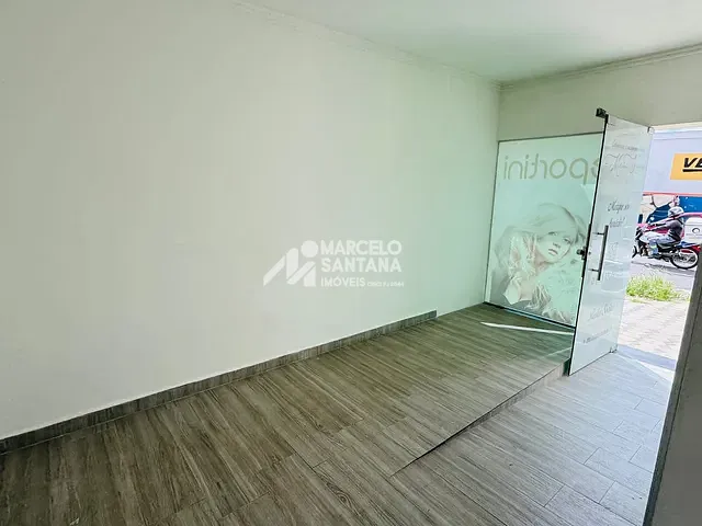Casa 2 quartos e 1 banheiro, para alugar, no bairro Ibirapuera em Vitória da Conquista