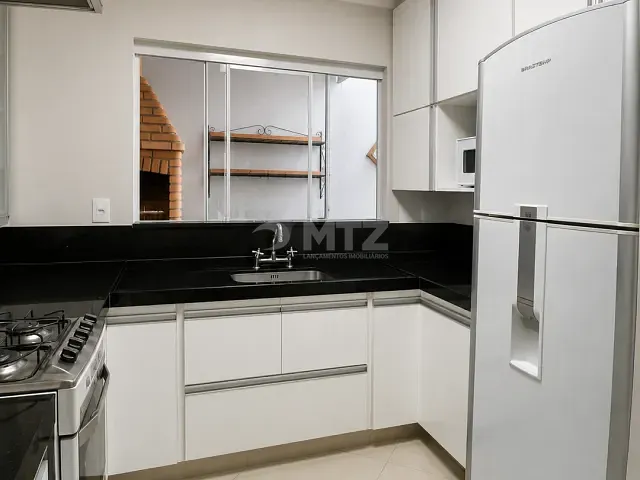 Casa 3 quartos e 3 banheiros, à venda, no bairro Vila São Luiz em Botucatu