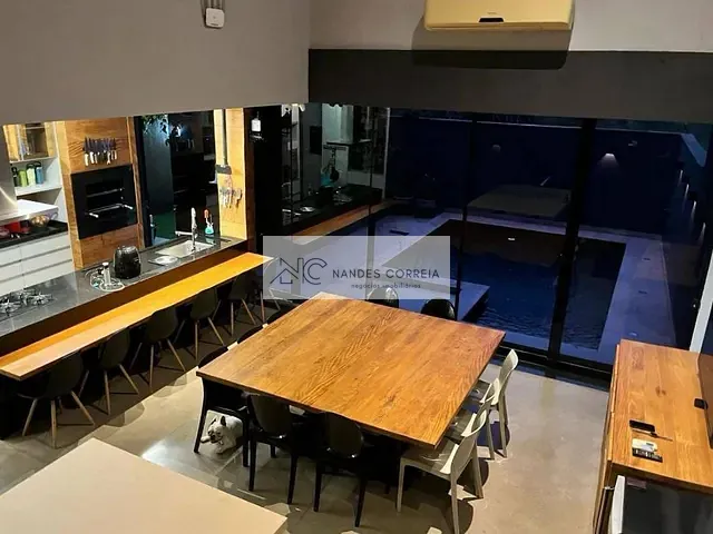 Casa com 264m² 3 quartos e 3 banheiros, à venda, no bairro Ideal em Londrina