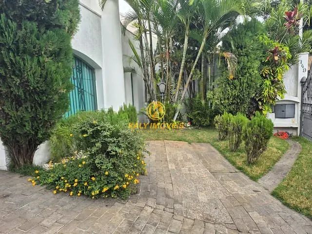 Casa com 187m² 4 quartos e 2 banheiros, à venda, no bairro Nova Gerty em São Caetano do Sul