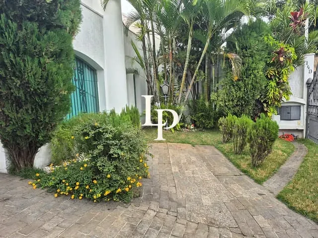 Casa com 187m² 4 quartos e 2 banheiros, à venda, no bairro Nova Gerty em São Caetano do Sul