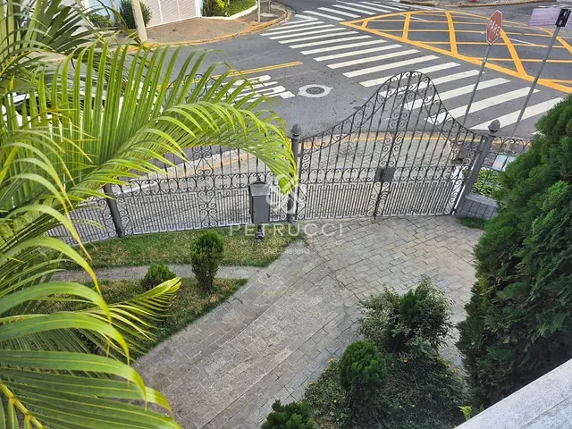 Casa com 187m² 4 quartos e 2 banheiros, à venda, no bairro Nova Gerty em São Caetano do Sul