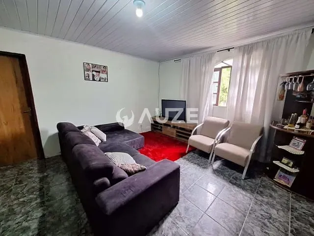 Casa com 432m² 3 quartos e 2 banheiros, à venda, no bairro Jardim Independencia em São José dos Pinhais