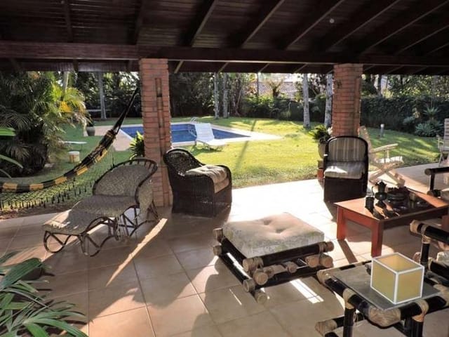 Casa com 447900m² 4 quartos e 5 banheiros, à venda, no bairro Vila Santo Antônio em Cotia