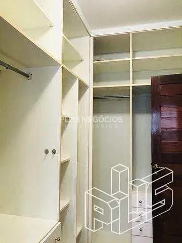 Casa, 4 quartos, 250 m² - Foto 14