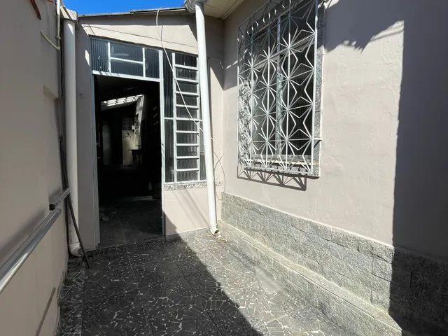 Casa 2 quartos e 1 banheiro, à venda, no bairro Bento Ribeiro em Rio de Janeiro