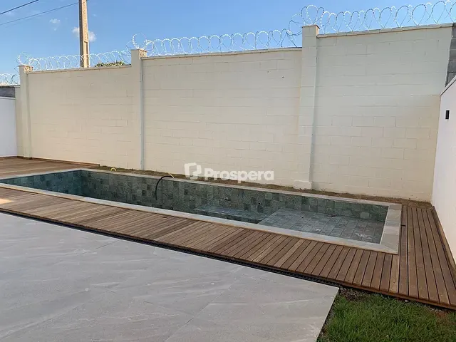 Casa com 382m² 3 quartos e 3 banheiros, à venda, no bairro Condomínio Residencial Gaudi em Anápolis