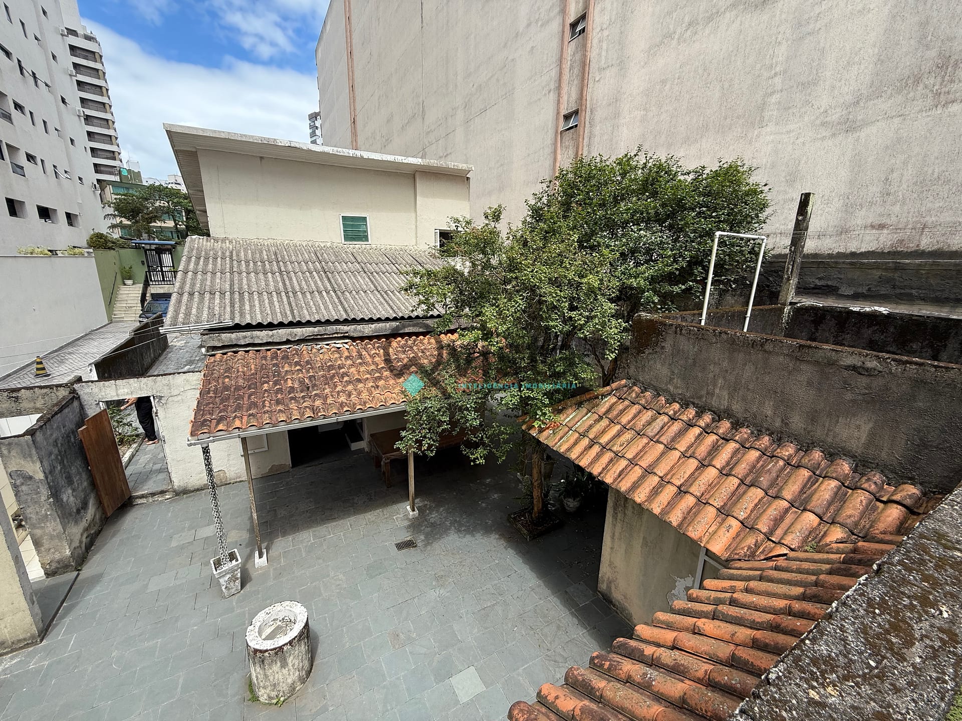 Casa, 5 quartos, 300 m² - Foto 42