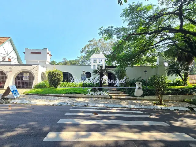 Casa 4 quartos e 6 banheiros, à venda, no bairro Jardim Marajoara em São Paulo