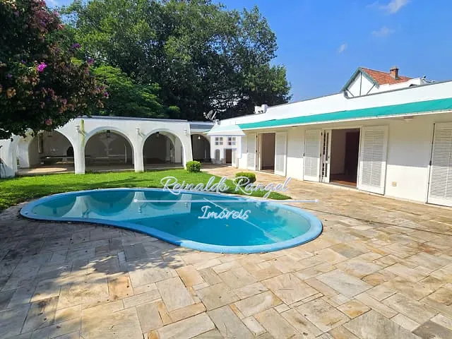 Casa 4 quartos e 6 banheiros, à venda, no bairro Jardim Marajoara em São Paulo