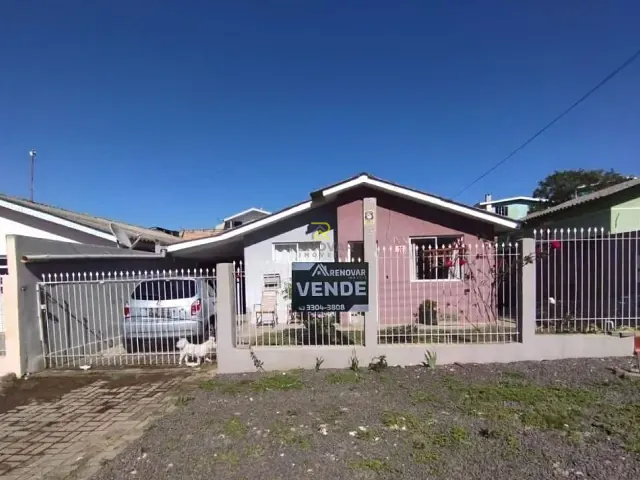 Casa com 250m² 3 quartos e 1 banheiro, à venda, no bairro Industrial em Guarapuava