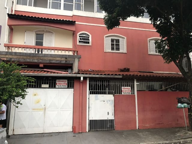 Foto do Casa - Casa com 3 dormitórios para alugar por R$ 2.250/mês - Vila Tatetuba - São José dos Campos/SP | RUSSI IMÓVEIS
