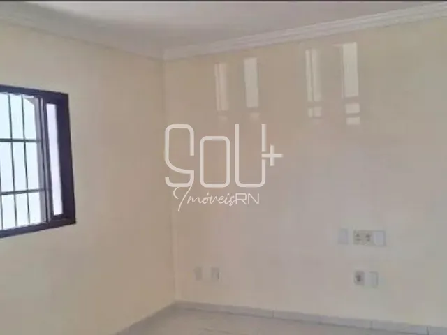 Casa com 270m² 3 quartos e 2 banheiros, à venda, no bairro Nova Parnamirim em Parnamirim