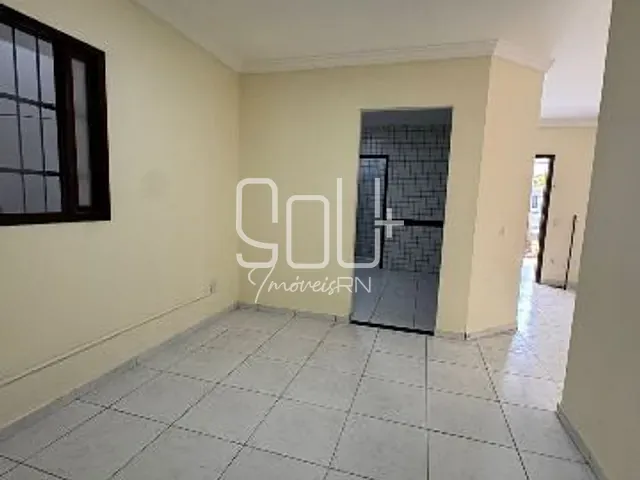 Casa com 270m² 3 quartos e 2 banheiros, à venda, no bairro Nova Parnamirim em Parnamirim