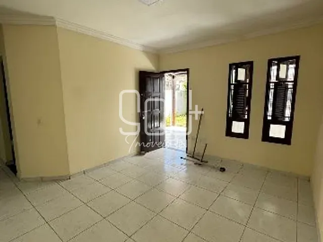 Casa com 270m² 3 quartos e 2 banheiros, à venda, no bairro Nova Parnamirim em Parnamirim