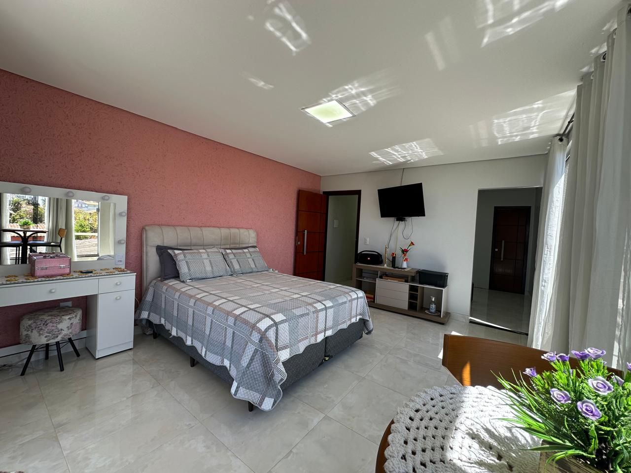 Casa, 4 quartos, 300 m² - Foto 10