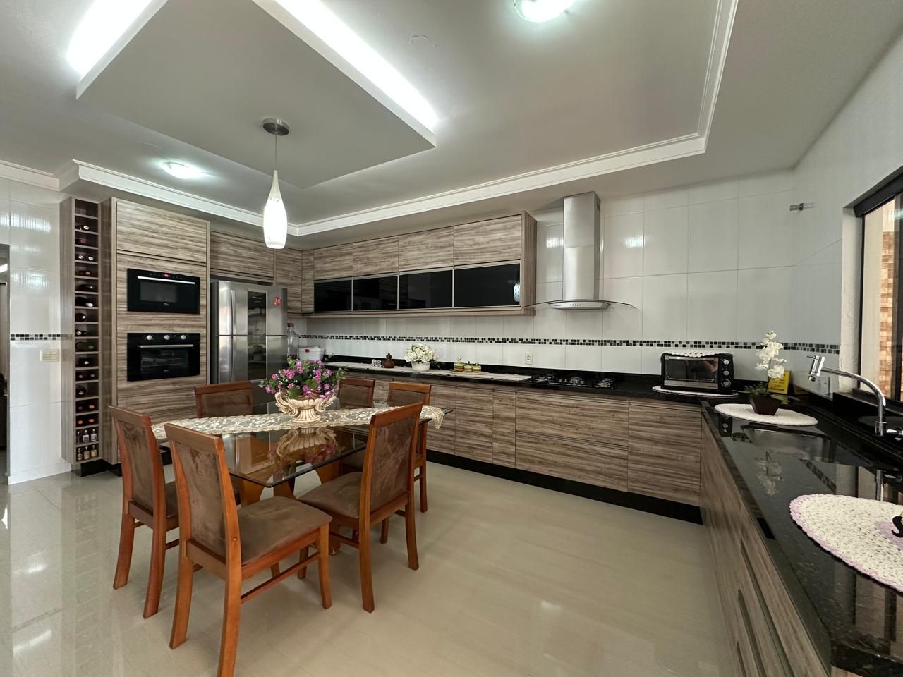 Casa, 4 quartos, 300 m² - Foto 8