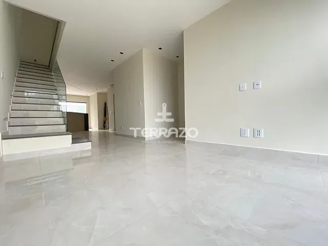 Casa com 184m² 3 quartos e 1 banheiro, à venda, no bairro Jardim Amália em Volta Redonda