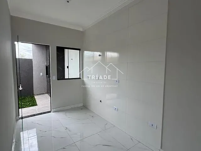 Casa 3 quartos e 1 banheiro, à venda, no bairro Bosque Santo Antônio em Fazenda Rio Grande