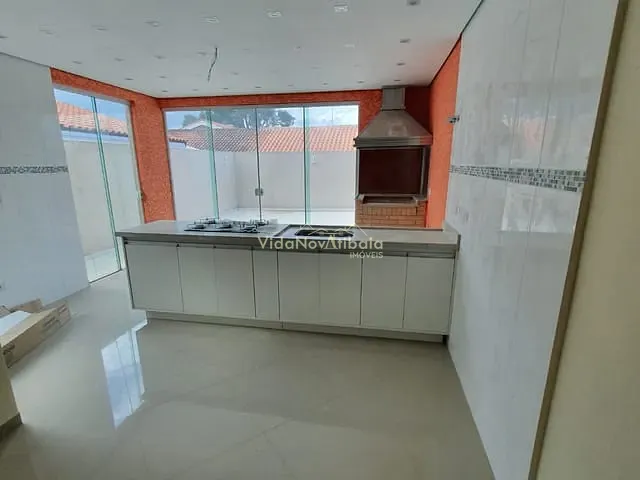 Casa com 133m² 3 quartos e 2 banheiros, à venda, no bairro Loteamento Loanda em Atibaia
